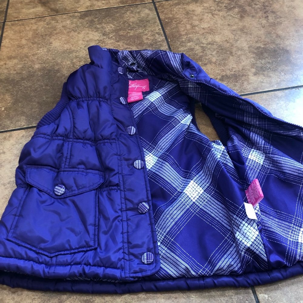 Girls puffer vest - Picture 4 of 5